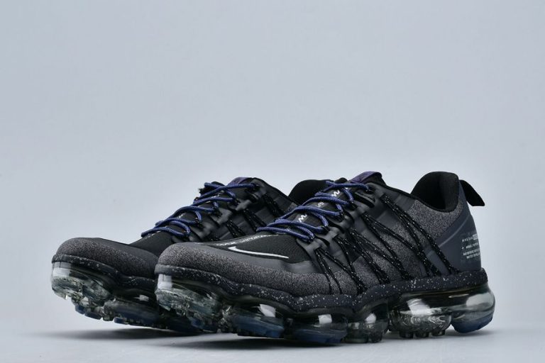 vapormax black reflect