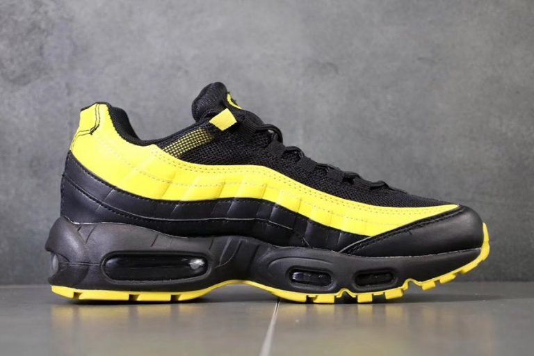 black yellow air max 95