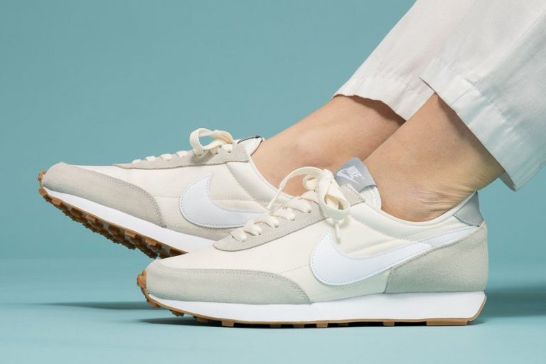 Nike Daybreak Summit White/Pale Ivory CK2351101