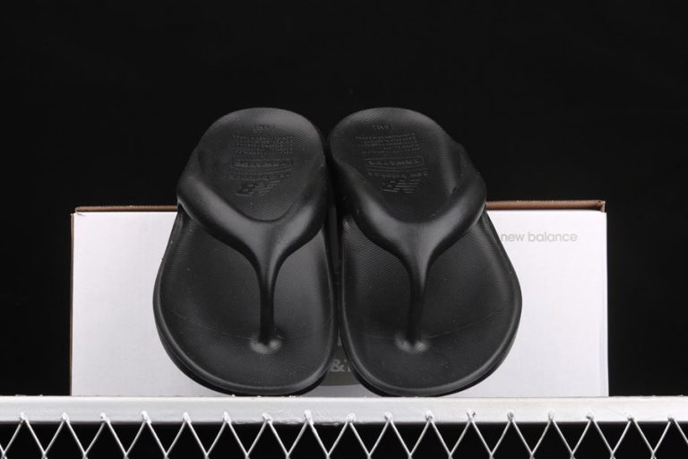 new balance black flip flops