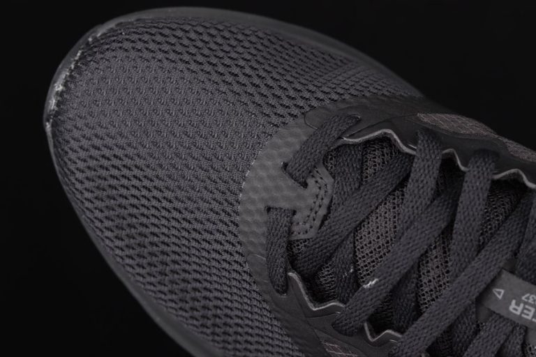 CW3411-002 Nike Downshifter 11 Black/Smoke Grey Running Shoes - FavSole.com